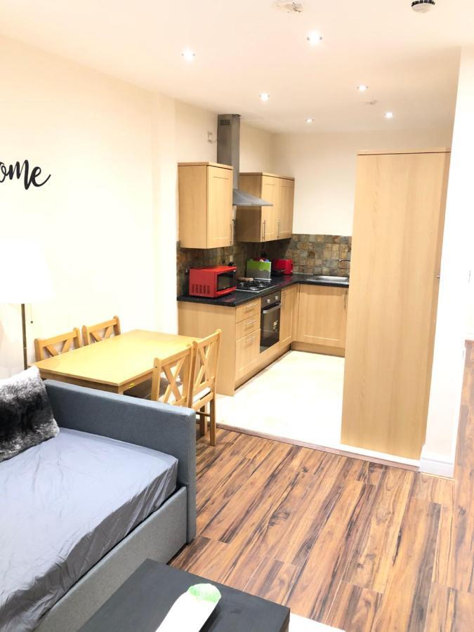 Ferienwohnung Greater London Holiday Let @ Hanwell Exterior foto