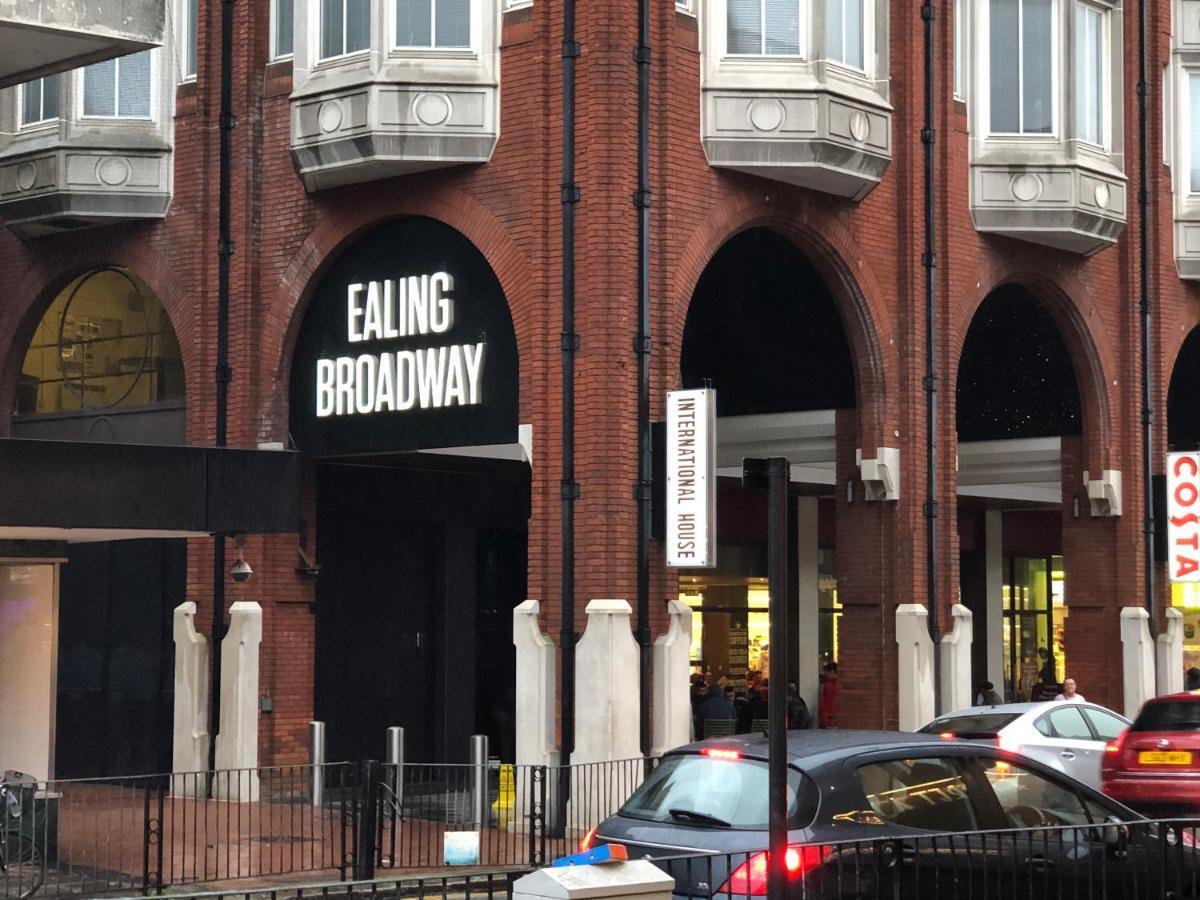 Ferienwohnung Greater London Holiday Let @ Hanwell Exterior foto